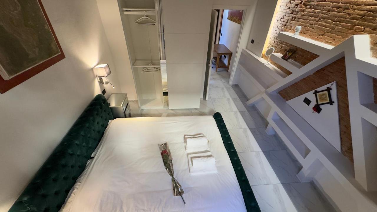 Suite Stylish & Cozy Apartment In The Heart Of 佛罗伦萨 外观 照片