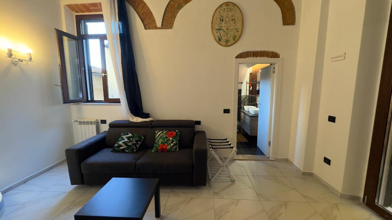 Suite Stylish & Cozy Apartment In The Heart Of 佛罗伦萨 外观 照片