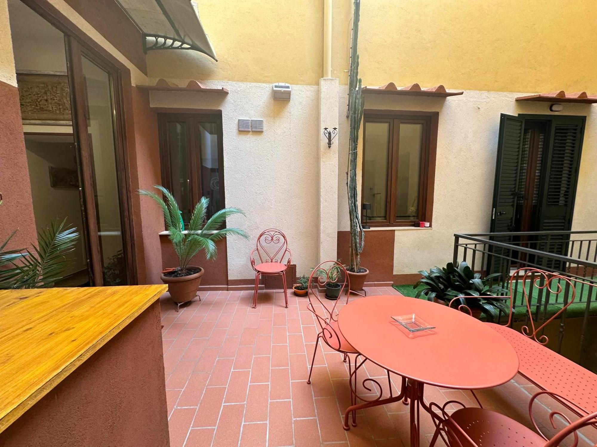 Suite Stylish & Cozy Apartment In The Heart Of 佛罗伦萨 外观 照片
